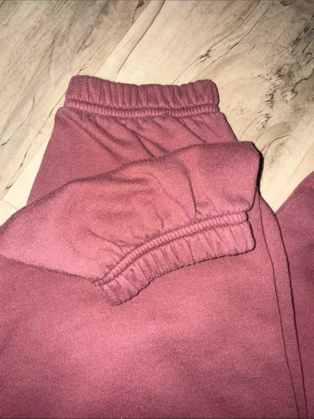 PINK Victoria's Secret Rose Mauve Joggers - Picture 4 of 4